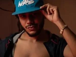 Streamate Adult Webcams of BossDominator