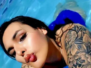 Streamate Live Sex of Sarah_Dolls