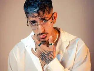 Streamate Watch Live Sex Cams of Donovan_Desmond