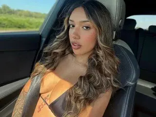 Streamate Free Live Porn of AliceHarriss