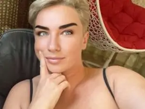 Streamate Free Porn Cam of Ellarooss