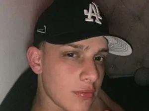 Streamate Adult Video Chat of Thomas_May4rs