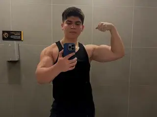 Streamate Free Live Porn of Jared_Rosse