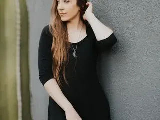 EmeraldOstara from streamate