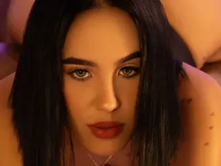 Streamate Adult Webcam of Sweet_lemariee