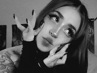 Streamate Nude Webcam of EvilDanielle30