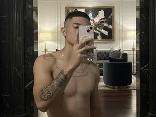 Streamate Free Porn Cam of SantyLiciuosss