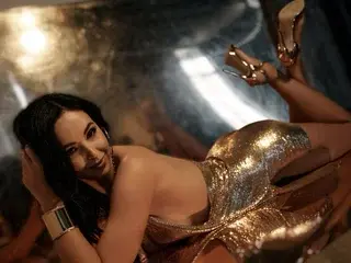 GoddessLaVitaBella from streamate