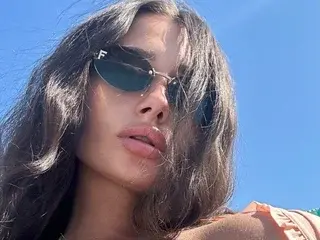 Streamate Best live sex cam show of AlishaSkye