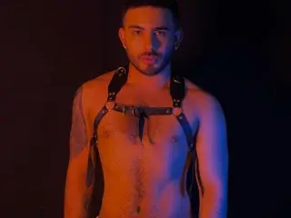 hairyboyx from streamate