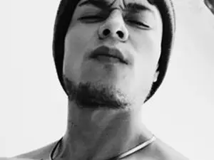Streamate Sex Cam of AndresCock100