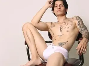 Streamate Sex Cam of ApoloHidalgo