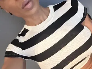 ChanelKnight from streamate