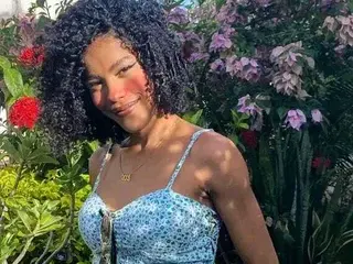 Streamate Free Live Porn of Sharon_Harrison