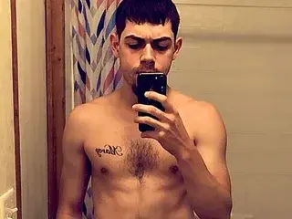 Streamate Live Sex Cam of Strokesbwc