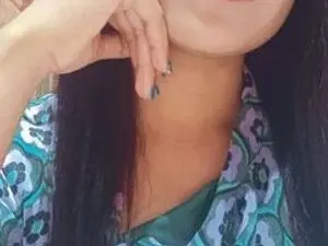 Streamate Adult Webcams of hottyriyaa