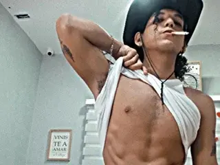 Streamate Live Porn of cummasterandy