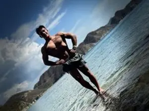 luca77moroe from streamate