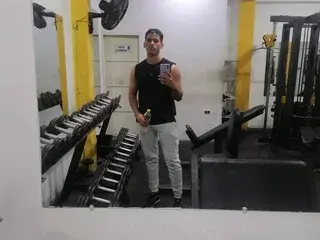 AlejandroHoot from streamate