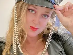 Streamate Sex Cam of GoddessKisica