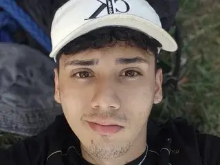 Streamate Private Sex Chat of Jacobs_Shelbyy