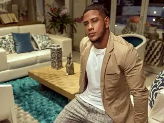 FraiderBrown from streamate