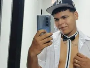Streamate Adult Webcams of CanelaBoyys