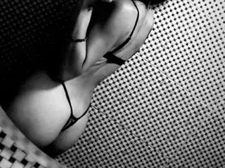 Streamate Best live sex cam show of salma_covers