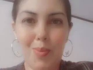 Irisbloom69 from streamate