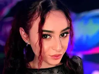 Streamate Live Sex of SaraiAngel