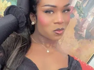 Streamate Live Sex Cam of CarlynDarlenis