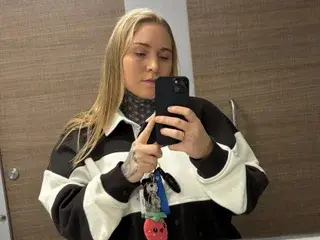 Streamate Watch Live Sex Cams of GreenEyesBlondeyUK