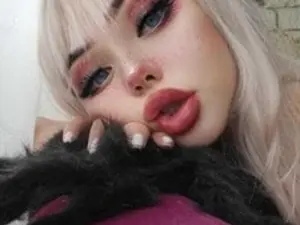 Streamate Nude Webcam of RainbowLoverCh