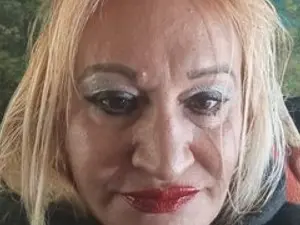 Streamate Watch Live Sex Cams of SIYMMONE