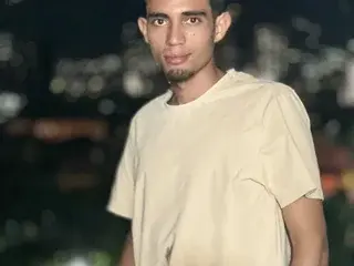 Streamate Free Porn Cam of aaron_vegga