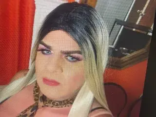 Streamate Watch Live Sex Cams of Shantaldirty