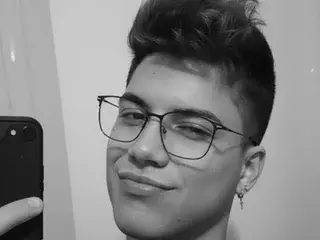 Streamate Adult Video Chat of NathanSpears