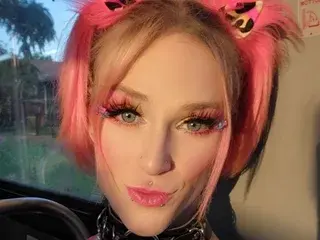 Streamate Sex Cam of HarleyLockhart
