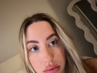 Streamate Sex Chat of Lana888Angel