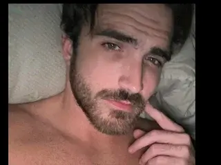 Streamate Best live sex cam show of Phoenix_Star