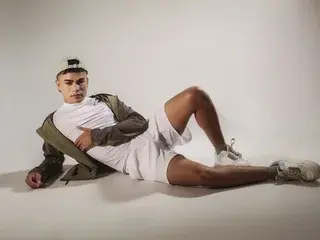 Streamate Nude Webcam of jarethh