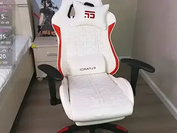 Stripchat Adult Webcam of Diana_Moon_