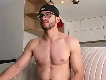 Stripchat Best Webcam of Phantom_Bigger1