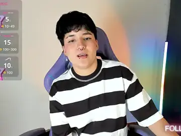 Stripchat Free Live Porn of emma_cute7