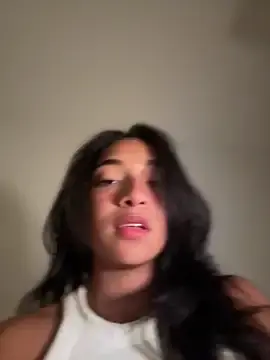 Stripchat Live Sex Cam of Bellafr