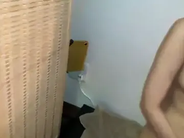 Stripchat Live Sex Cam of Men-esthe-Live