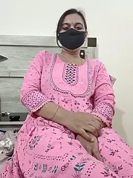 Stripchat Live Sex of SpicyQueenX69