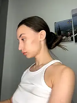 Stripchat Sex Cam of Polli_Kiss