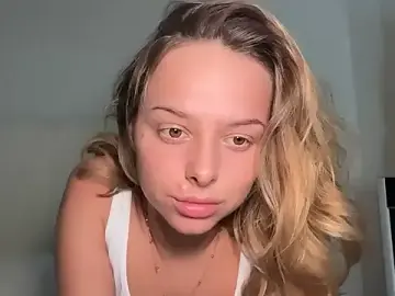 Stripchat Free Porn Cam of KayleeBella