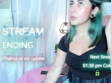 Skarlet_04 from stripchat